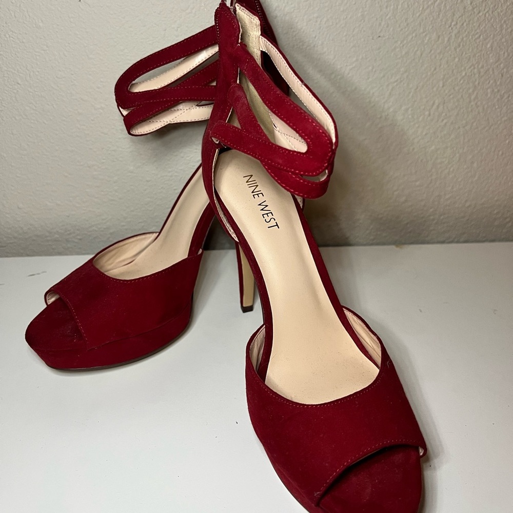 Nine Wear Red Heels